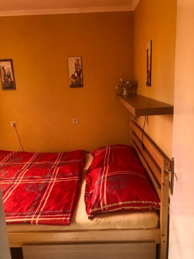 Oeroekzoeld Apartmanok بالاتونفينيفيس المظهر الخارجي الصورة
