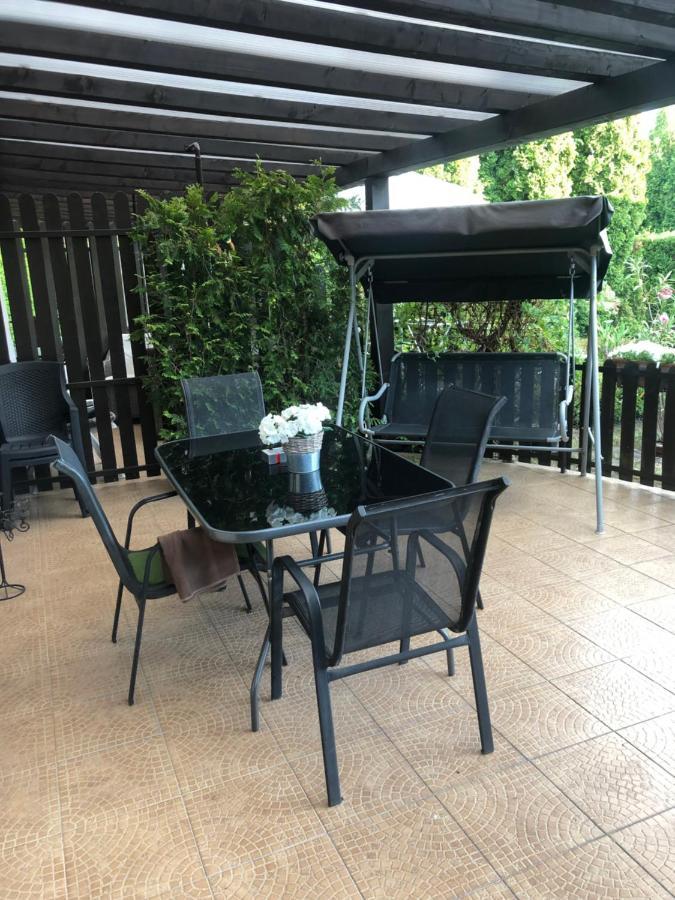 Oeroekzoeld Apartmanok بالاتونفينيفيس المظهر الخارجي الصورة