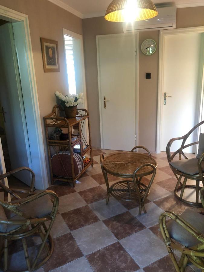 Oeroekzoeld Apartmanok بالاتونفينيفيس المظهر الخارجي الصورة